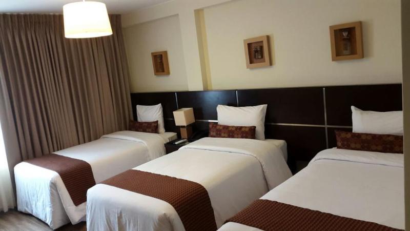 Hotel Tambo Dos De Mayo